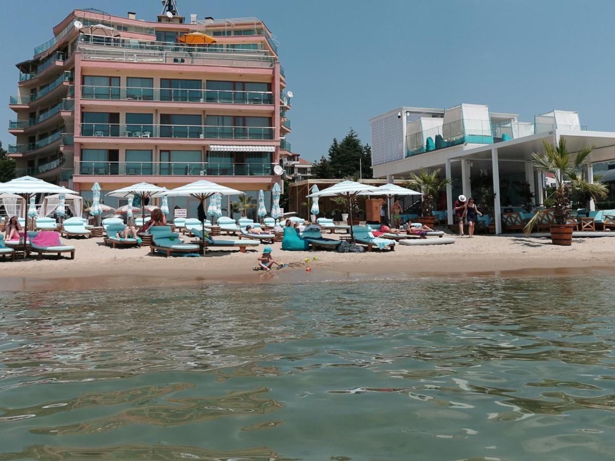 Beachfront Apartments By Marty'S Sunny Beach Exterior photo